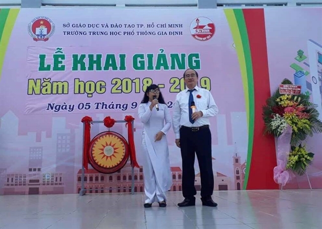 Bí thư Thành uỷ TPHCM trao đổi với học sinh trường THPT Gia Định về sự học